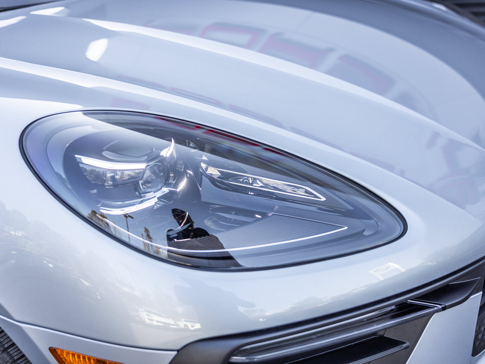 Certified 2026 Porsche Macan AWD/4WD image 26