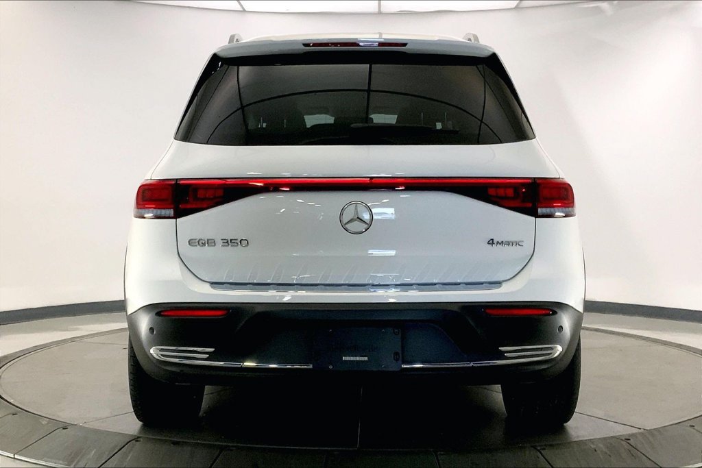 Used 2023 Mercedes-Benz EQB 350 4MATIC SUV image 3