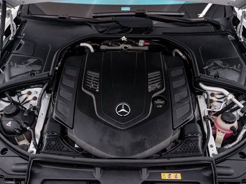 Used 2024 Mercedes-Benz S 580 4MATIC Sedan image 30