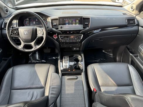 Used 2020 Honda Pilot Touring image 15