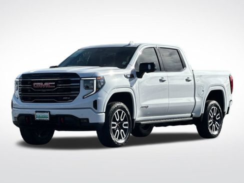 Used 2025 GMC Sierra 1500 AT4 w/ AT4 Premium Package AWD/4WD image 8