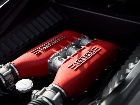 Used 2012 Ferrari 458 Italia Coupe image 24