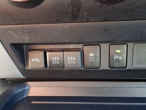Used 2021 Toyota Tundra SR5 AWD/4WD image 25