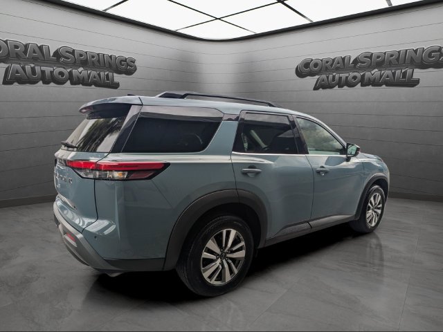 Certified 2026 Nissan Pathfinder SL FWD image 7