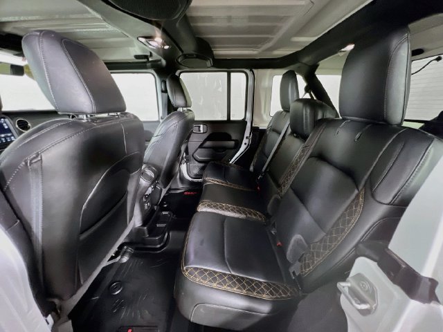 Used 2020 Jeep Wrangler Unlimited Sahara AWD/4WD image 24