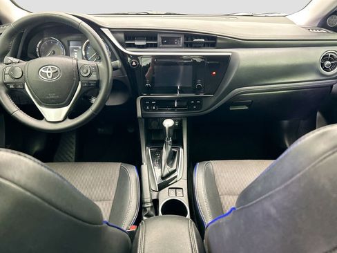 Used 2019 Toyota Corolla SE image 13