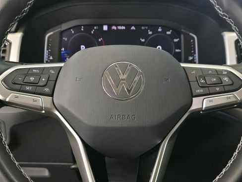 Used 2022 Volkswagen Atlas SEL AWD/4WD image 33