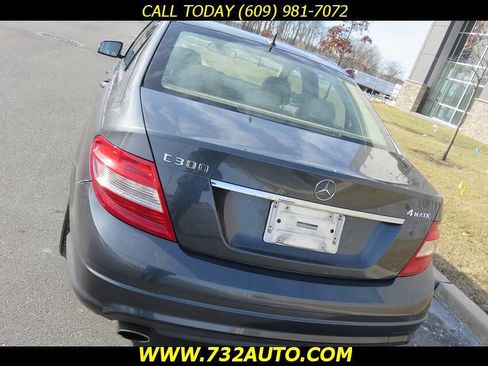 Used 2011 Mercedes-Benz C 300 C 300 Sport 4MATIC AWD 4dr Sed image 26