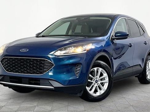 Used 2020 Ford Escape SE AWD/4WD image 3