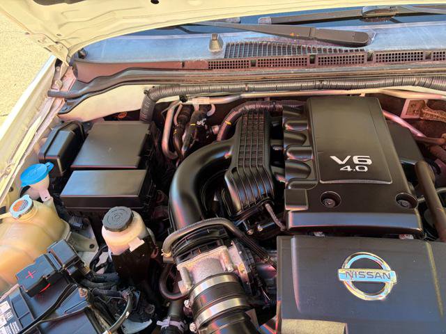 Used 2016 Nissan Frontier SV AWD/4WD image 27