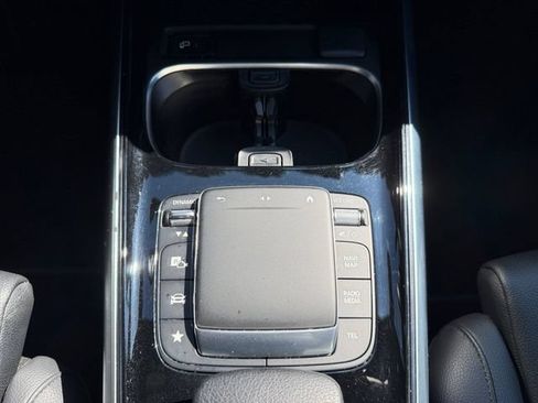 Certified 2023 Mercedes-Benz GLA 250 4MATIC image 30