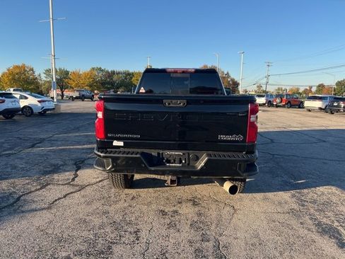 Used 2022 Chevrolet Silverado 2500 High Country image 4