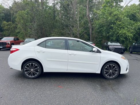 Used 2015 Toyota Corolla S w/ Body Protection Package #1 FWD image 6