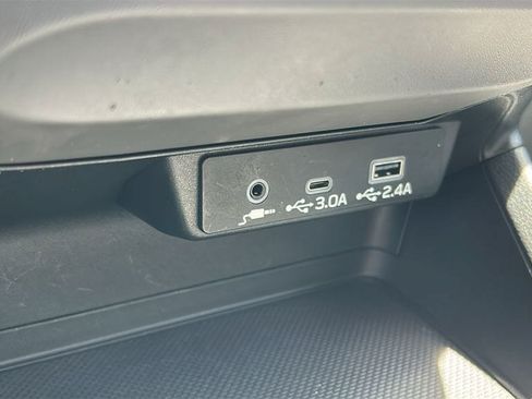Certified 2025 Subaru Crosstrek 2.5i Premium AWD/4WD image 21