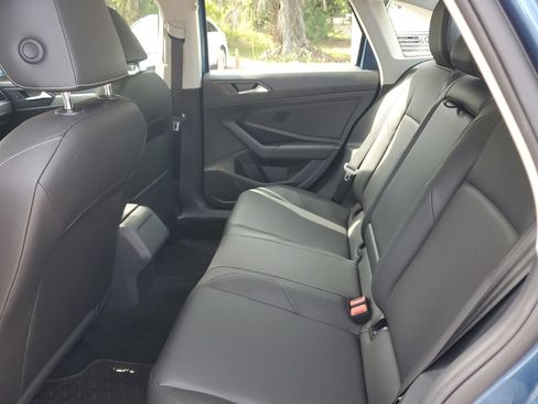 Used 2019 Volkswagen Jetta SE FWD image 16