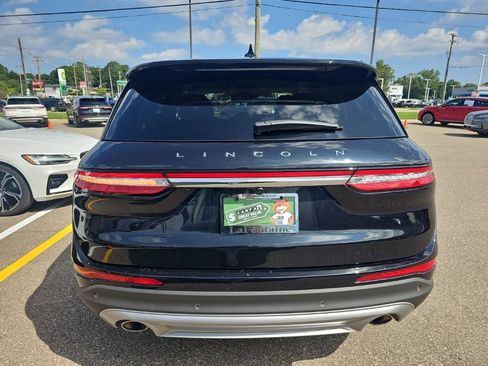 Used 2023 Lincoln Corsair AWD w/ Equipment Group 101A image 4