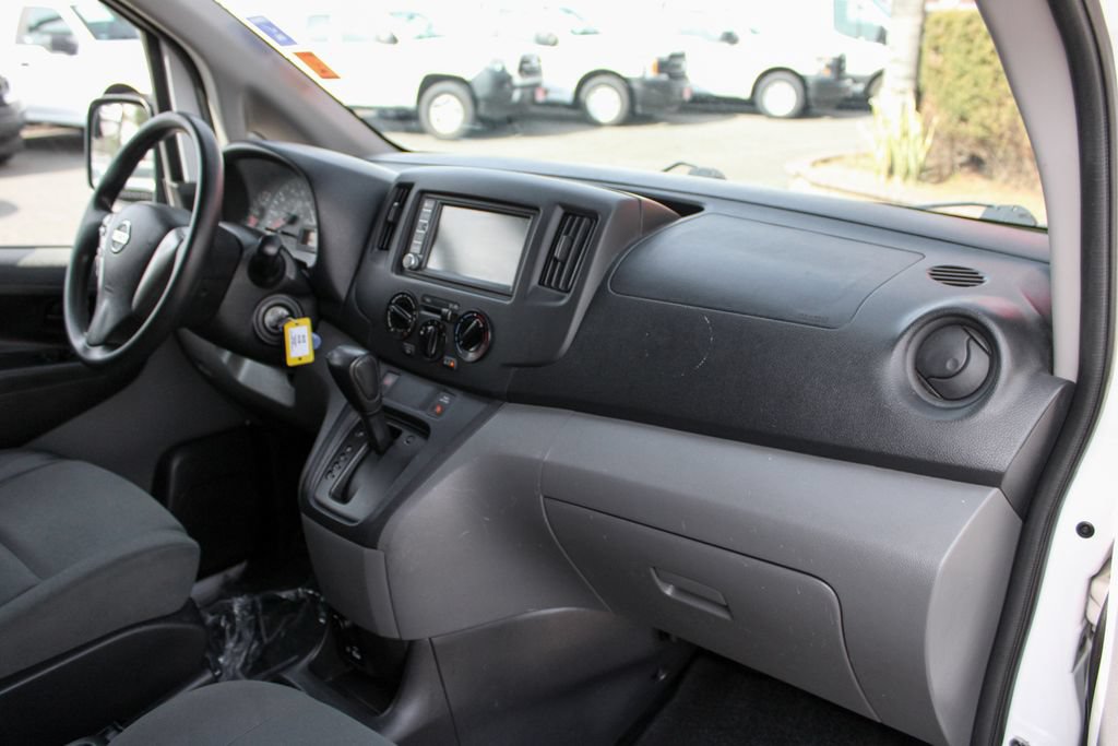 Used 2020 Nissan NV200 S w/ Back Door Glass Package FWD image 36