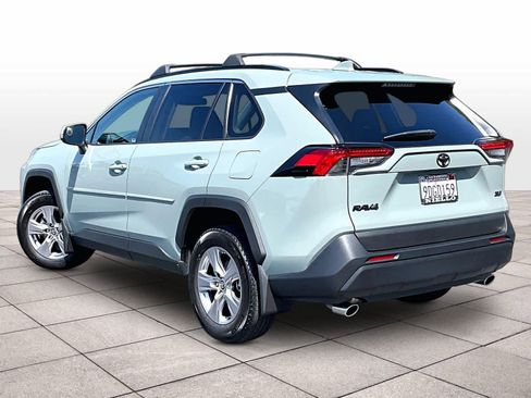 Used 2022 Toyota RAV4 XLE w/ Convenience Package FWD image 14