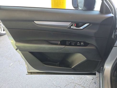 Used 2019 MAZDA CX-5 Sport FWD image 12