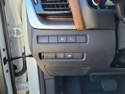 New 2026 Nissan Rogue Platinum w/ Platinum Premium Package image 10