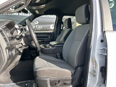 Used 2024 RAM 2500 Big Horn image 13