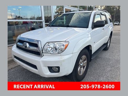 Used 2009 Toyota 4Runner SR5 image 1