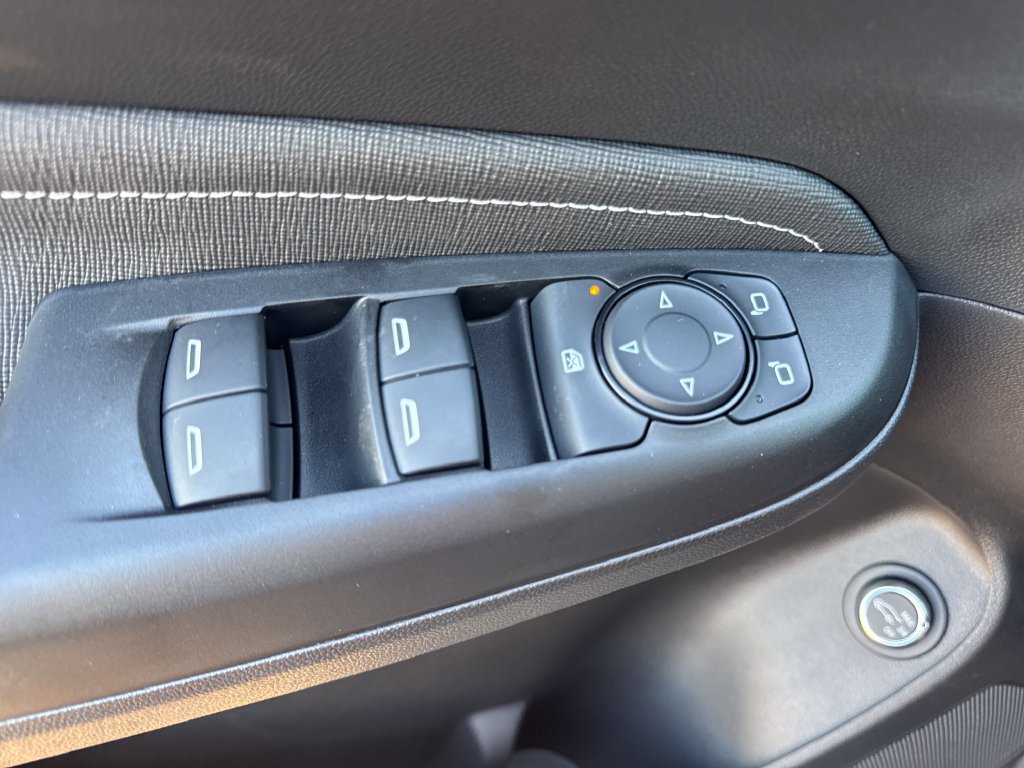 New 2026 Buick Envista Sport Touring w/ Studio Series FWD image 18