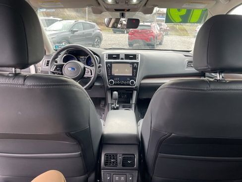 Used 2019 Subaru Outback 2.5i Limited image 19