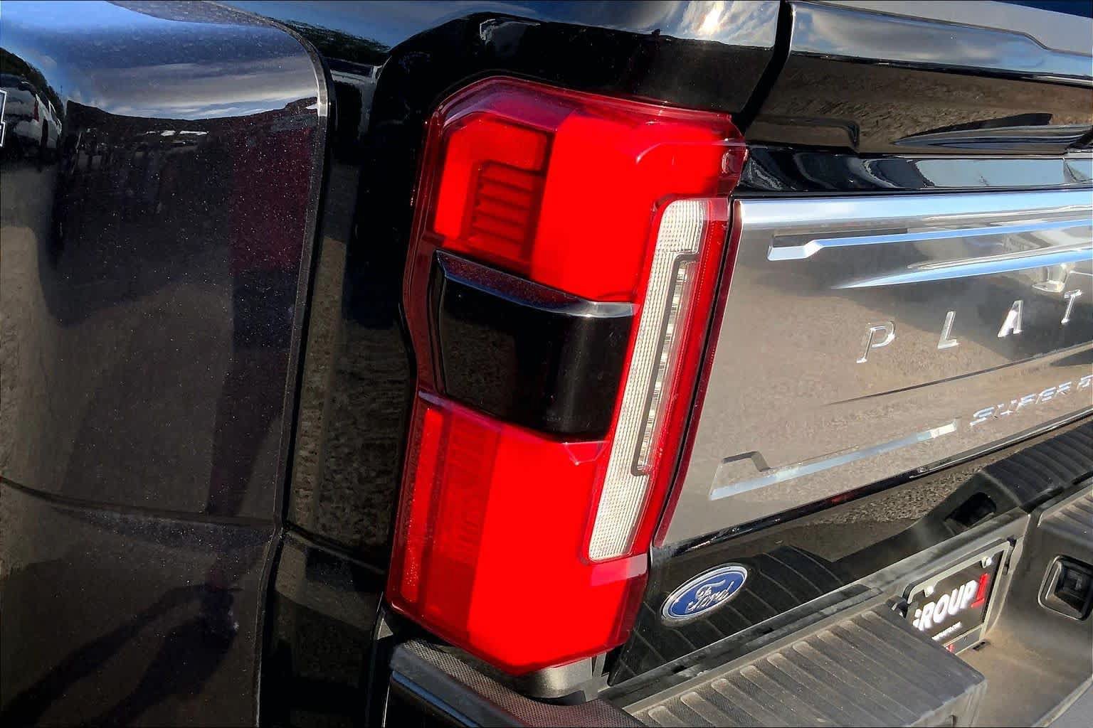 Used 2024 Ford F350 Platinum AWD/4WD image 29