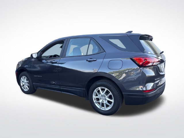 Certified 2022 Chevrolet Equinox LS AWD/4WD image 3