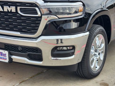 New 2026 RAM 1500 Big Horn AWD/4WD image 9