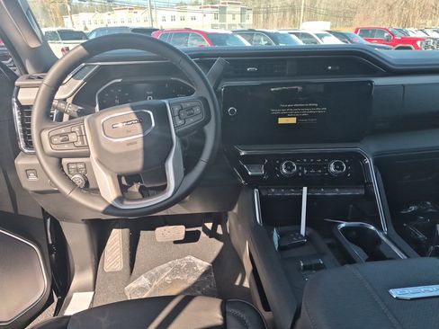 New 2026 GMC Sierra 2500 Denali w/ Denali Reserve Package AWD/4WD image 23