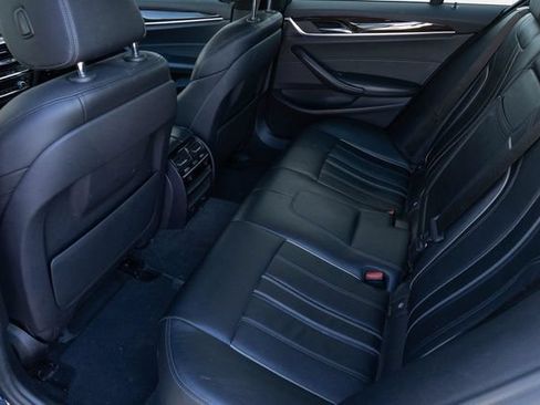 Used 2018 BMW 530e xDrive AWD/4WD image 13