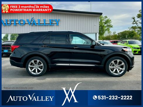 Used 2020 Ford Explorer Platinum w/ Premium Technology Package AWD/4WD image 8