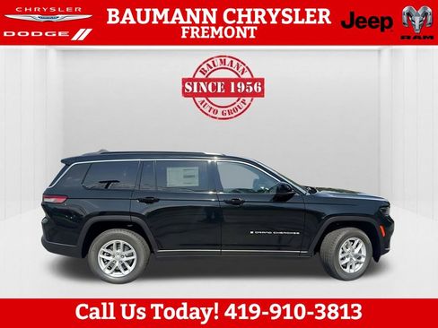 New 2025 Jeep Grand Cherokee L Laredo w/ Trailer Tow Package AWD/4WD image 4
