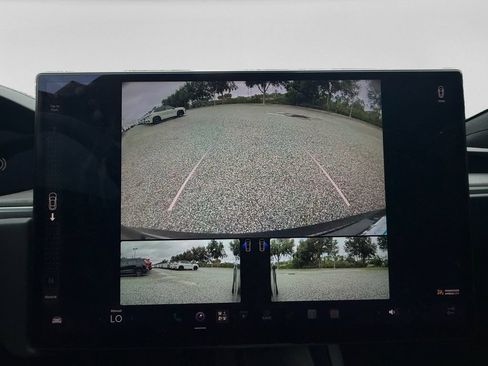 Used 2025 Tesla Model S AWD/4WD image 16