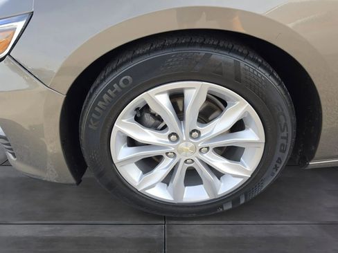 Used 2020 Chevrolet Malibu LT image 27