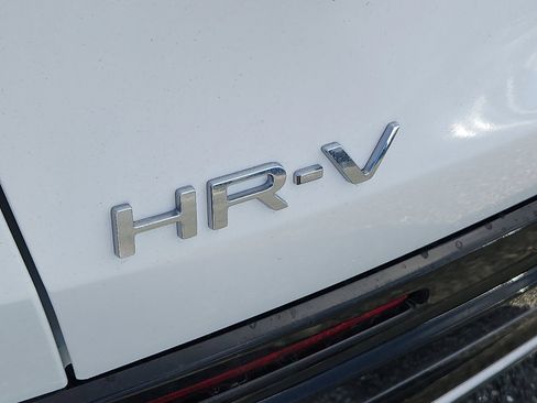 New 2026 Honda HR-V EX-L image 17