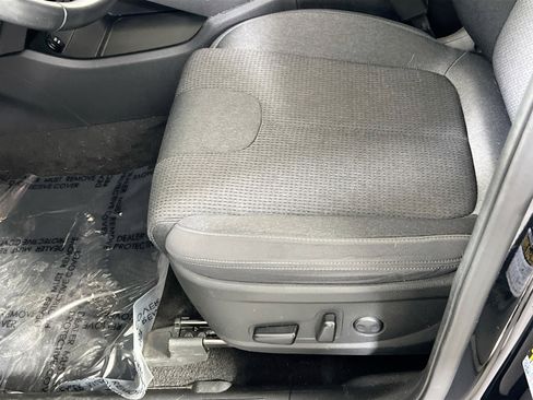 Used 2023 Hyundai Santa Fe SEL w/ Cargo Package image 19