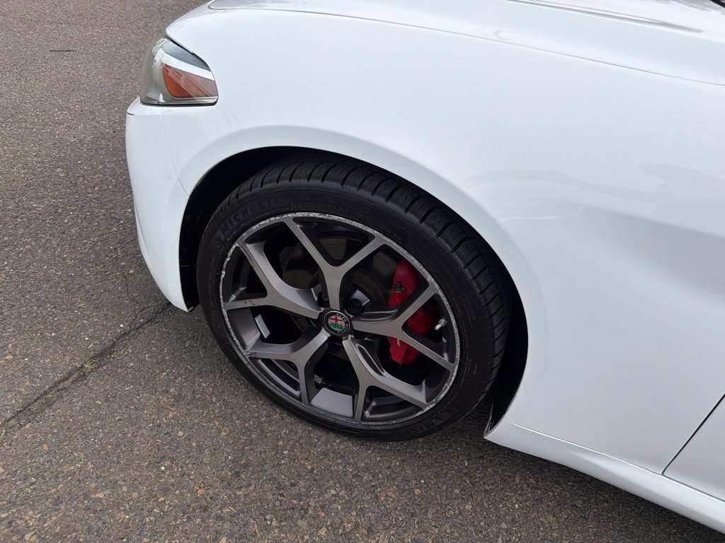 Used 2021 Alfa Romeo Giulia Ti w/ Active Assist 2 Package TI AWD/4WD image 30