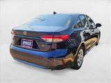 Used 2022 Toyota Corolla LE image 4