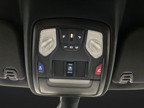 Used 2024 RAM 1500 Big Horn AWD/4WD image 24