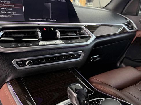 Used 2019 BMW X5 xDrive40i w/ Premium Package 2 AWD/4WD image 37