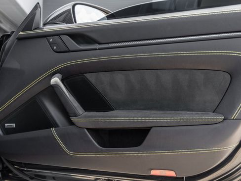 Certified 2024 Porsche 911 GT3 image 47