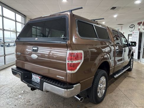 Used 2012 Ford F150 XLT w/ XLT Chrome Pkg image 2