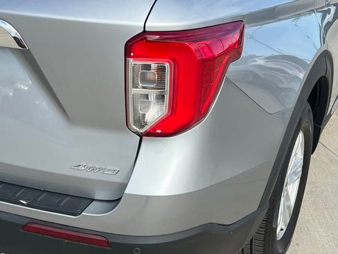 Used 2023 Ford Explorer XLT w/ Equipment Group 202A image 14