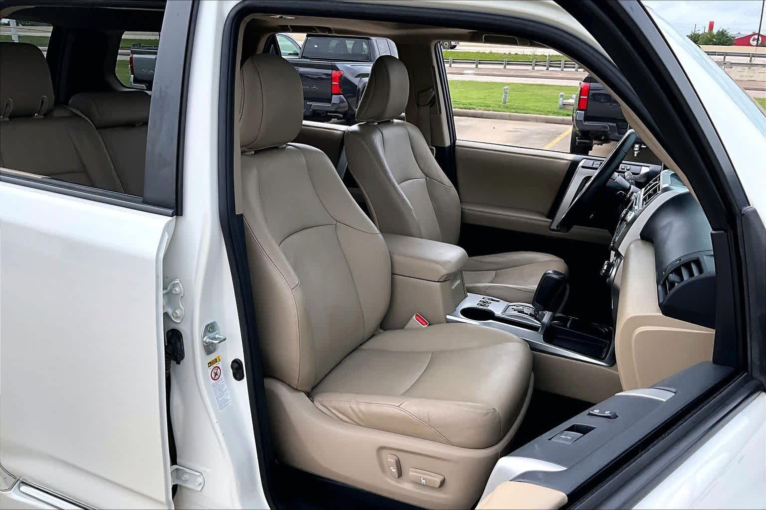 Used 2013 Toyota 4Runner SR5 w/ Premium Pkg RWD image 8
