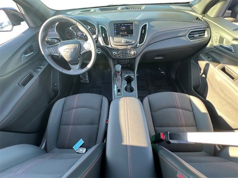 Used 2024 Chevrolet Equinox RS image 8