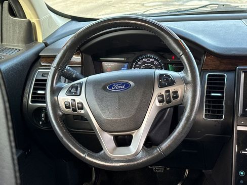 Used 2019 Ford Flex Limited image 22