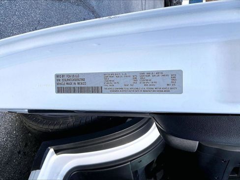 Used 2025 RAM ProMaster 2500 w/ Safety Group image 33